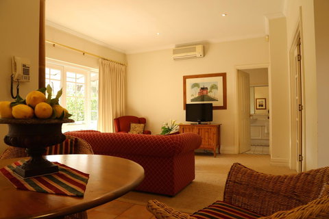 Two Sisters Chalets - Accommodation Brisbane 28