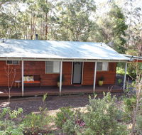 Francisca's Cottage - Accommodation Brisbane