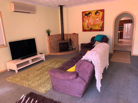 The Cottage That Could - Accommodation Brisbane 5