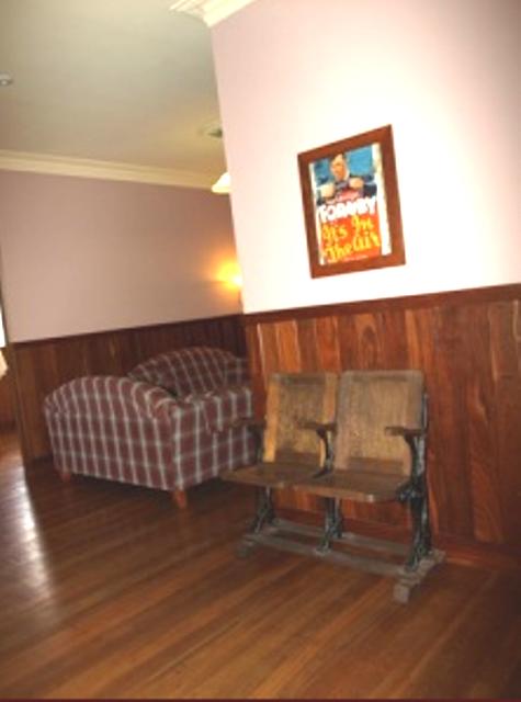Pemberton Old Picture Theatre Holiday Apartments - Accommodation Brisbane 23
