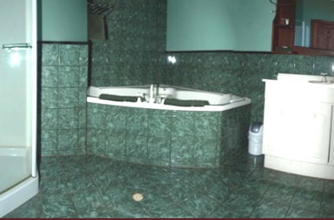 Pemberton Old Picture Theatre Holiday Apartments - Accommodation Brisbane 22