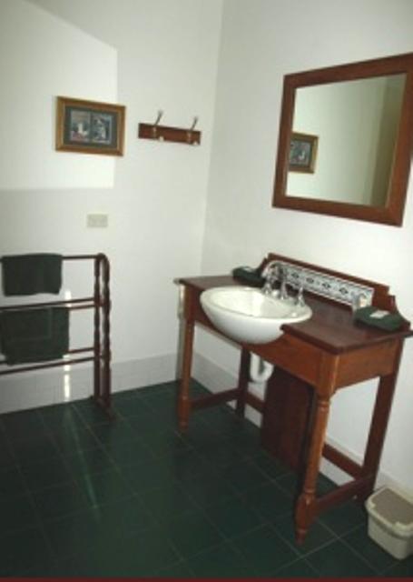 Pemberton Old Picture Theatre Holiday Apartments - Accommodation Brisbane 13