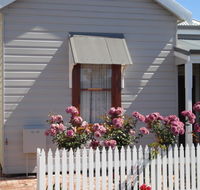 Bluebird Cottage - Accommodation Brisbane