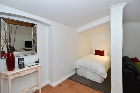Albany Central Apartments - Accommodation Brisbane 11