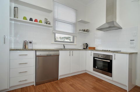 Albany Central Apartments - Accommodation Brisbane 14