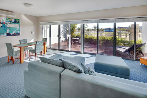 Seashells Mandurah - Accommodation Brisbane 9