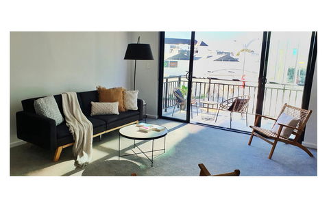 Stylish 1BDR Unit In The Heart Of Subiaco - Accommodation Brisbane 0