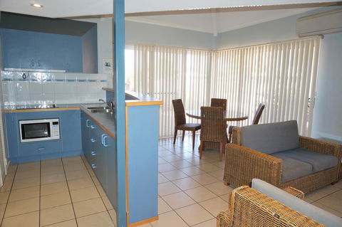 Osprey Holiday Village Unit 122 2 Bedroom - Accommodation Brisbane 5