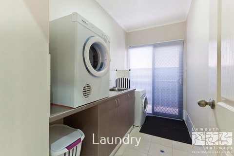 3 Kestrel Place - Accommodation Brisbane 16