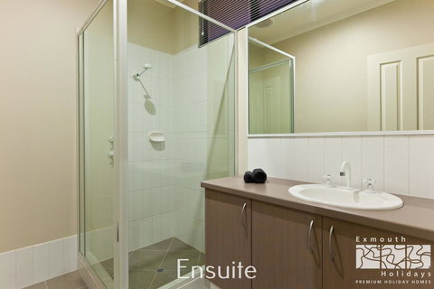 3 Kestrel Place - Accommodation Brisbane 10
