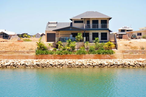 27 Corella Court - Accommodation Brisbane 0