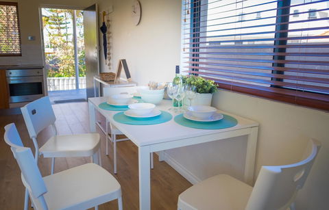 Cottesloe Beach On Napier - Accommodation Brisbane 6