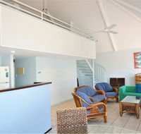 Osprey Holiday Village Unit 120 - Plenty of room for a large family - Accommodation Brisbane