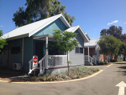 Mandurah Ocean Marina Chalets - Accommodation Brisbane 38