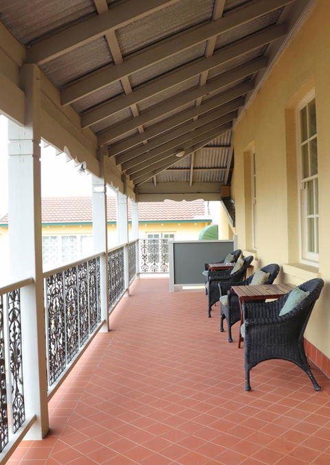 Clifton Motel & Grittleton Lodge - Accommodation Brisbane 8