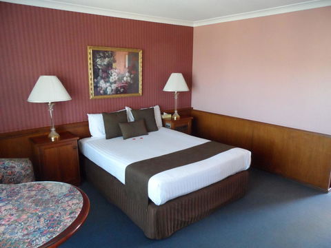 Clifton Motel & Grittleton Lodge - Accommodation Brisbane 20