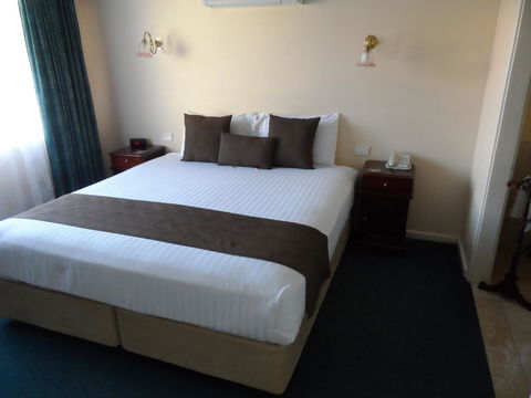 Clifton Motel & Grittleton Lodge - Accommodation Brisbane 26