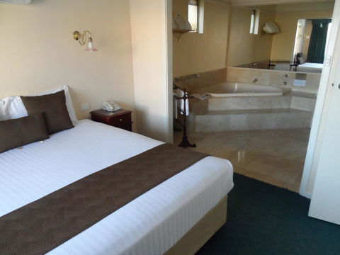 Clifton Motel & Grittleton Lodge - Accommodation Brisbane 27