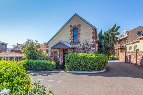 100 On South Callan Apartments - Accommodation Brisbane 25