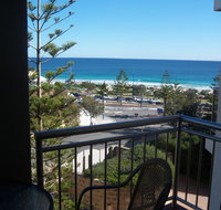 Scarborough - Oceanview 2 bed 2 bathroom Apartment - Accommodation Brisbane