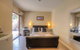 Waikiki Beach Bed And Breakfast - thumb 7