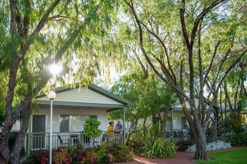 Mandalay Holiday Resort And Tourist Park - Accommodation Brisbane 4