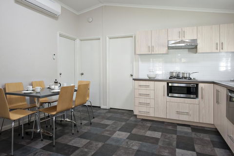 Mandalay Holiday Resort And Tourist Park - Accommodation Brisbane 32