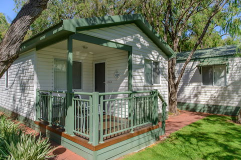 Mandalay Holiday Resort And Tourist Park - Accommodation Brisbane 39