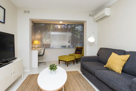 Townshend Rd - Accommodation Brisbane 0