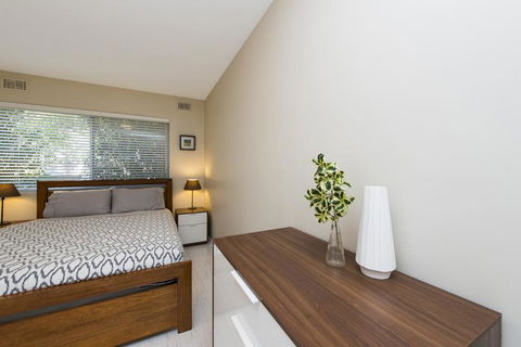 Townshend Rd - Accommodation Brisbane 23