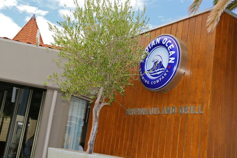 The Marina Hotel - Mindarie - Accommodation Brisbane 17
