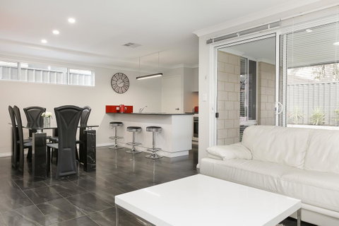 Perth Comfy Stays - Accommodation Brisbane 23