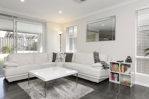 Perth Comfy Stays - Accommodation Brisbane 5