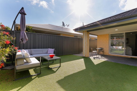 Perth Comfy Stays - Accommodation Brisbane 9