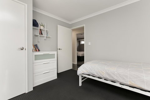 Perth Comfy Stays - Accommodation Brisbane 33