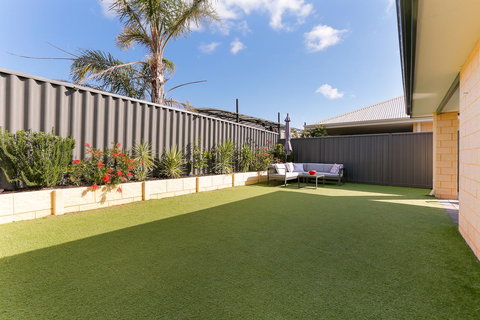 Perth Comfy Stays - Accommodation Brisbane 10