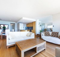 Beachfront Penthouse  Huge Terrace - Accommodation Brisbane
