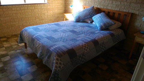 Kestrel Chalets - Accommodation Brisbane 7