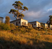 Swansea Beach Chalets - Accommodation Brisbane