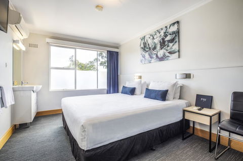 Nightcap At Carlyle Hotel - Accommodation Brisbane 0