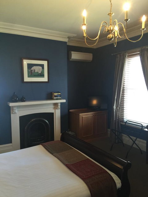 Clydesdale Manor - Accommodation Brisbane 16