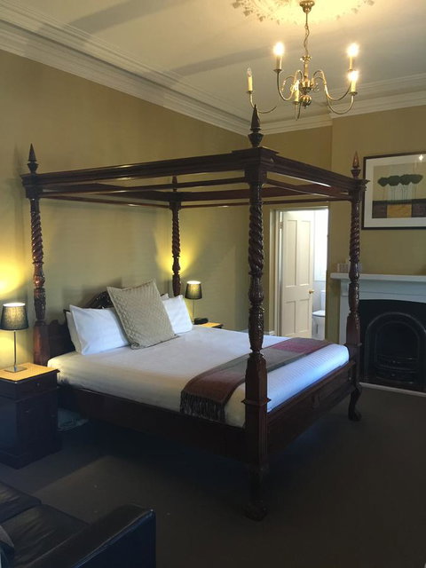 Clydesdale Manor - Accommodation Brisbane 13