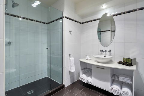Peppers Seaport Hotel - Accommodation Brisbane 8