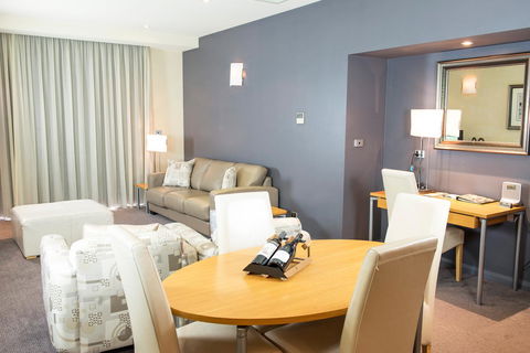 Peppers Seaport Hotel - Accommodation Brisbane 41