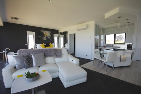 Horizon Deluxe Apartments - Accommodation Brisbane 1