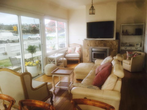 The Ultimate Beach House - Accommodation Brisbane 15