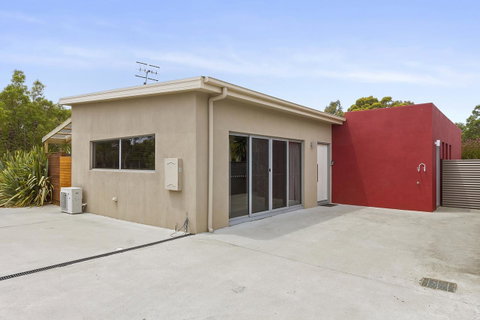 170 Hazards View Drive - Unit 2 - Accommodation Brisbane 0