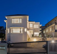 110 Hampden - Accommodation Brisbane