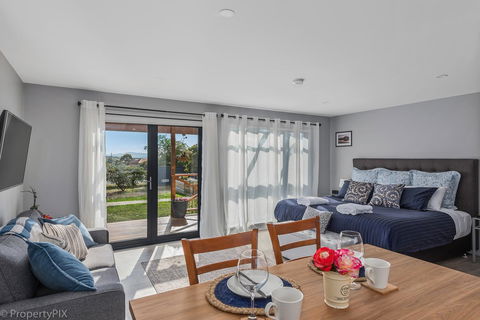 Harrison Grove - Accommodation Brisbane 4