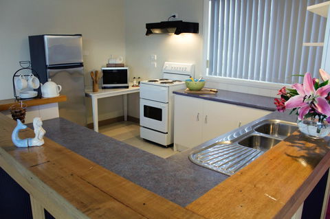 Mermaids Of Bicheno - Accommodation Brisbane 10